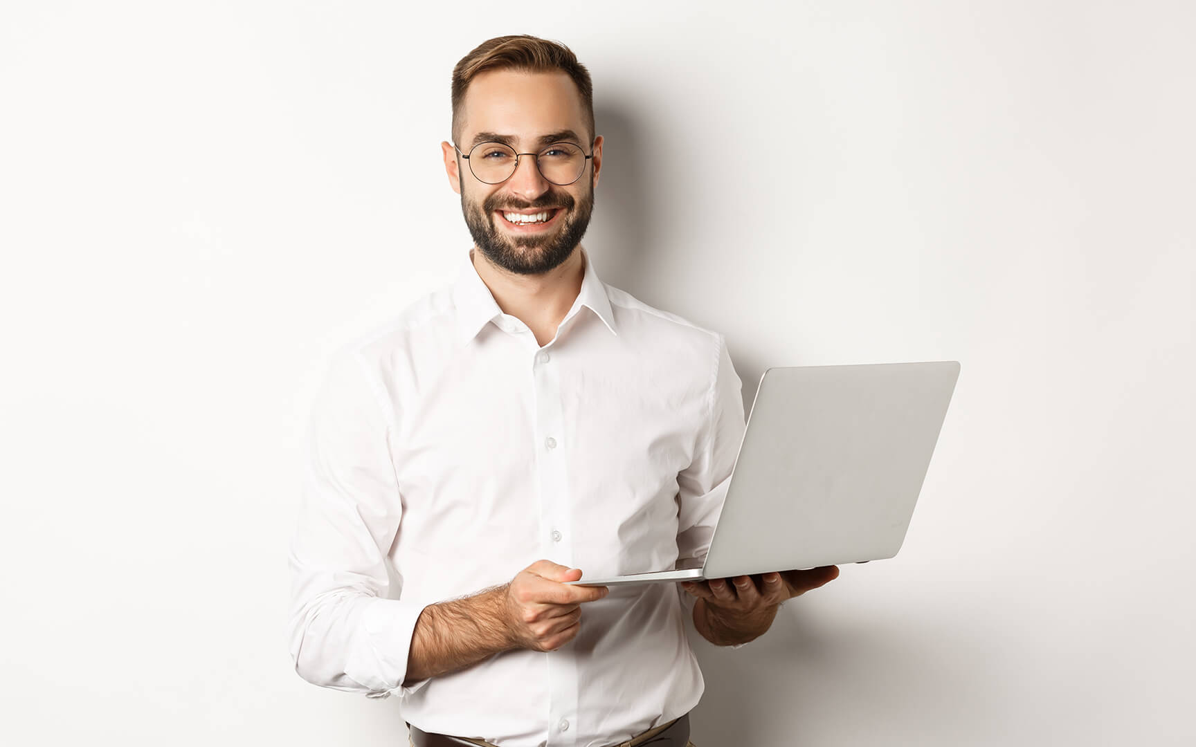 men with a laptop in the hand