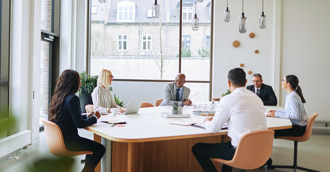 people sit in a meeting