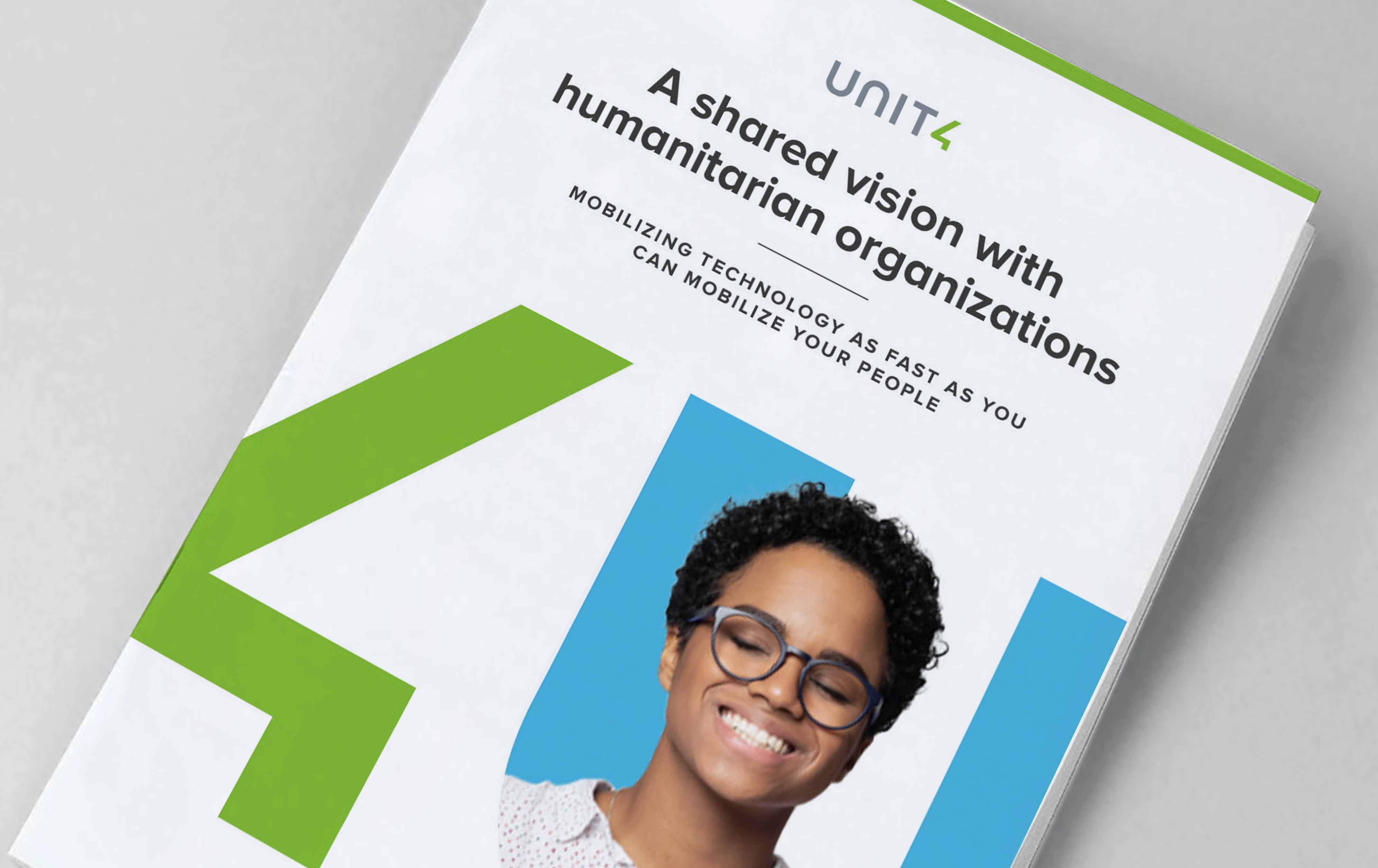 Kansikuva raportille, joka käsittelee Unit4:n yhteistä visiota humanitaaristen järjestöjen kanssa
