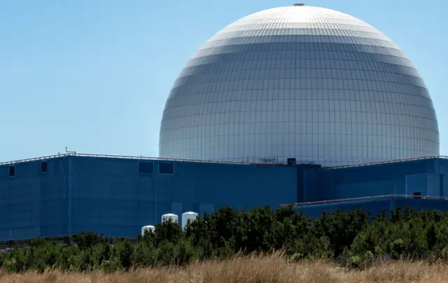 Click this button to read the report by 3Sixty Insights and find out how the migration to the Unit4 cloud helped NRS transform their HCM and FP&amp;A.